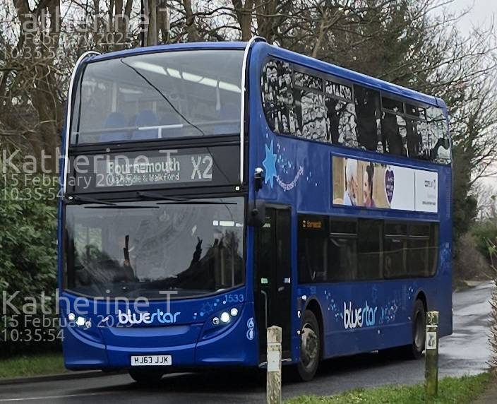 Image of MoreBus vehicle 1533. Taken by Katherine T at 10:35:54 on 2025.02.15