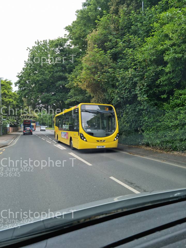 Image of Yellow Buses vehicle 3038. Taken by Katherine T at 09:56:45 on 2022.06.09