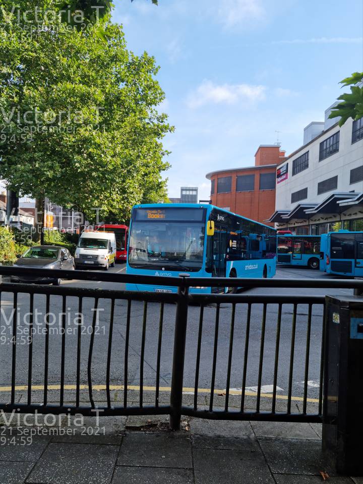 Image of Arriva Beds & Bucks vehicle 3921. Taken by Victoria T at 09:04:59 on 2021.09.21