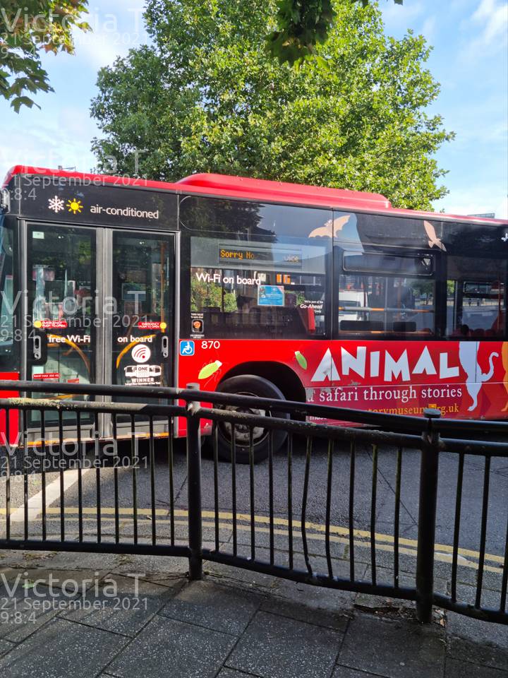 Image of Carousel Buses vehicle 870. Taken by Victoria T at 09:08:04 on 2021.09.21