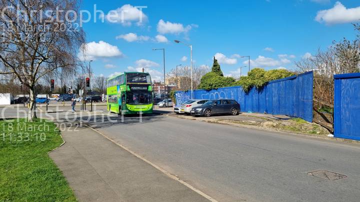 Image of Reading Buses vehicle 1212. Taken by Katherine T at 11:33:10 on 2022.03.18