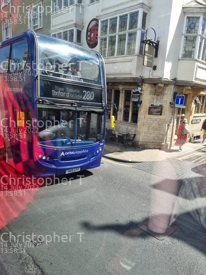 Image of Arriva Beds & Bucks vehicle 5467. Taken by Katherine T at 13:58:51 on 2022.07.14