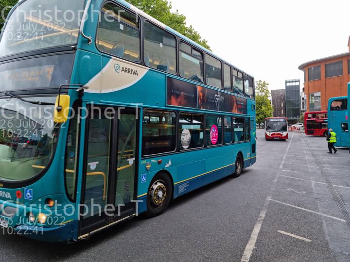 Image of Arriva Beds & Bucks vehicle 4749. Taken by Katherine T at 10:22:41 on 2022.07.26