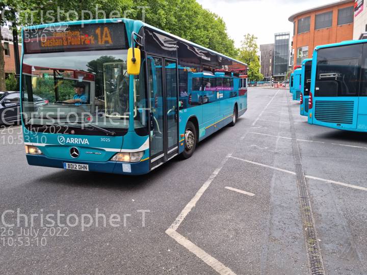 Image of Arriva Beds & Bucks vehicle 3025. Taken by Katherine T at 10:53:10 on 2022.07.26