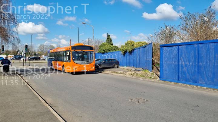Image of First Berkshire & The Thames Valley vehicle 69389. Taken by Katherine T at 11:35:17 on 2022.03.18
