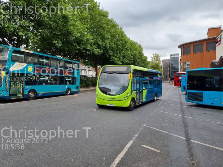 Image of Arriva Beds & Bucks vehicle 2327. Taken by Katherine T at 10:05:36 on 2022.08.01