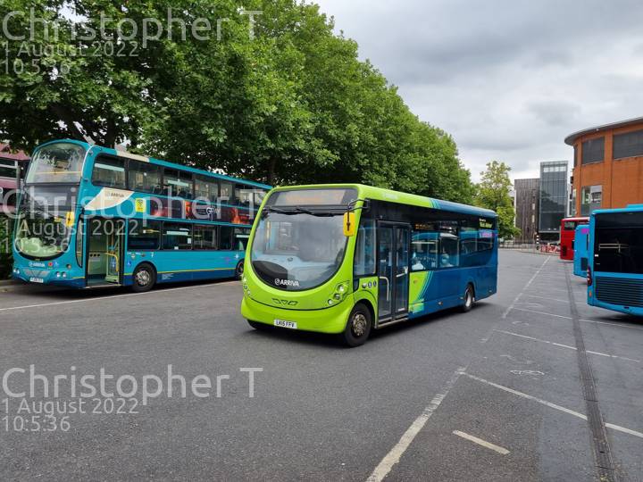 Image of Arriva Beds & Bucks vehicle 2327. Taken by Katherine T at 10:05:36 on 2022.08.01