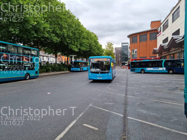 Image of Arriva Beds & Bucks vehicle 3813. Taken by Katherine T at 10:10:27 on 2022.08.01