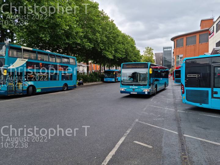 Image of Arriva Beds & Bucks vehicle 3025. Taken by Katherine T at 10:32:38 on 2022.08.01