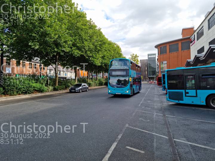 Image of Arriva Beds & Bucks vehicle 4210. Taken by Katherine T at 08:51:12 on 2022.08.30