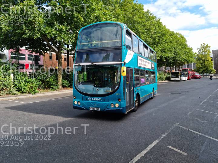 Image of Arriva Beds & Bucks vehicle 4212. Taken by Katherine T at 09:23:59 on 2022.08.30