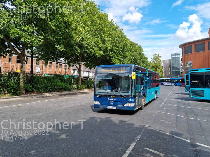 Image of Arriva Beds & Bucks vehicle 3924. Taken by Katherine T at 12:47:23 on 2022.08.30