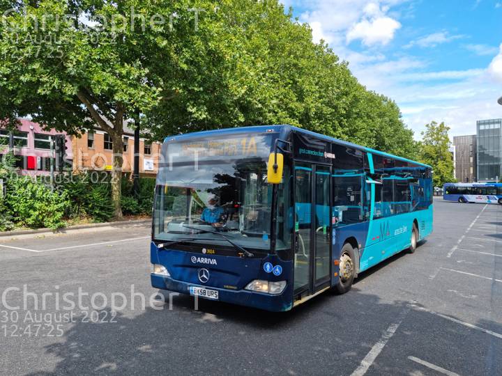 Image of Arriva Beds & Bucks vehicle 3924. Taken by Katherine T at 12:47:25 on 2022.08.30