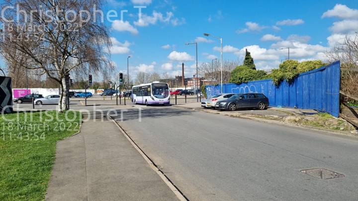 Image of First Berkshire & The Thames Valley vehicle 63315. Taken by Katherine T at 11:43:54 on 2022.03.18