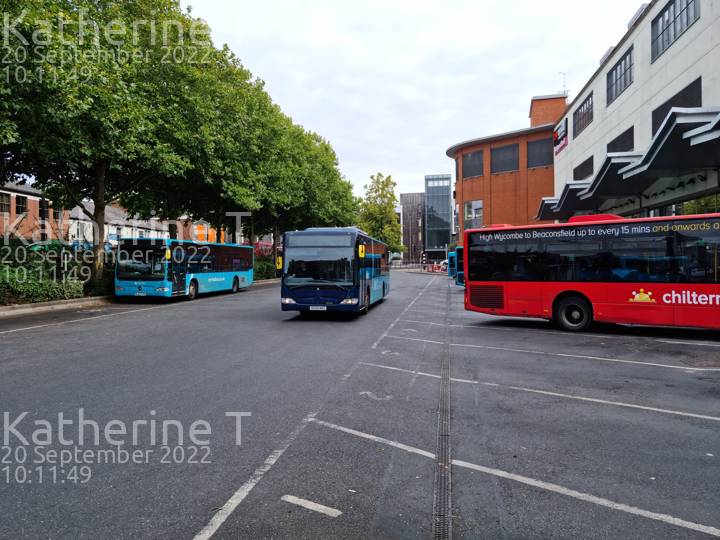 Image of Arriva Beds & Bucks vehicle 3915. Taken by Katherine T at 10:11:49 on 2022.09.20
