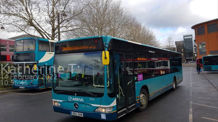 Image of Arriva Beds & Bucks vehicle 3025. Taken by Katherine T at 10:56:45 on 2022.02.14