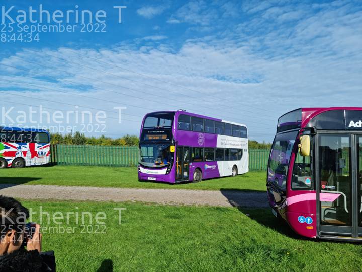 Image of Stagecoach South East vehicle 15270. Taken by Katherine T at 08:44:34 on 2022.09.25