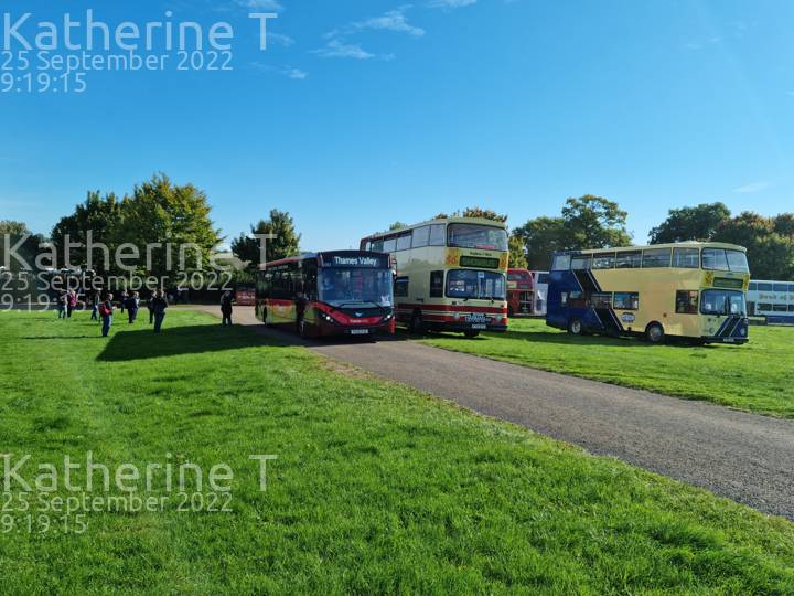 Image of Thames Valley Buses vehicle 683. Taken by Katherine T at 09:19:15 on 2022.09.25