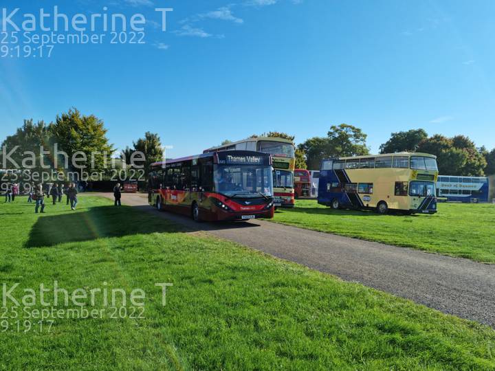 Image of Thames Valley Buses vehicle 683. Taken by Katherine T at 09:19:17 on 2022.09.25