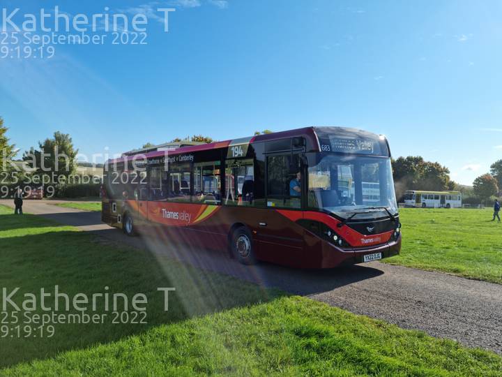 Image of Thames Valley Buses vehicle 683. Taken by Katherine T at 09:19:19 on 2022.09.25