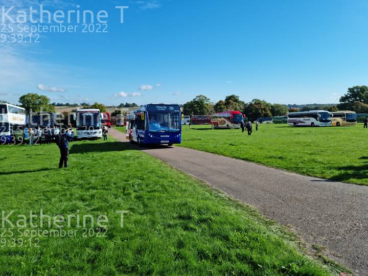Image of Metroline London vehicle OEM2750. Taken by Katherine T at 09:39:12 on 2022.09.25