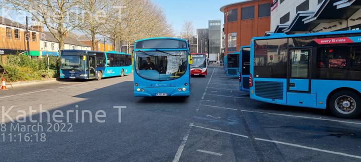 Image of Arriva Beds & Bucks vehicle 3729. Taken by Katherine T at 11:16:18 on 2022.03.08