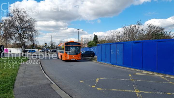 Image of First Berkshire & The Thames Valley vehicle 69388. Taken by Katherine T at 12:34:01 on 2022.03.18