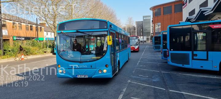 Image of Arriva Beds & Bucks vehicle 3729. Taken by Katherine T at 11:16:19 on 2022.03.08