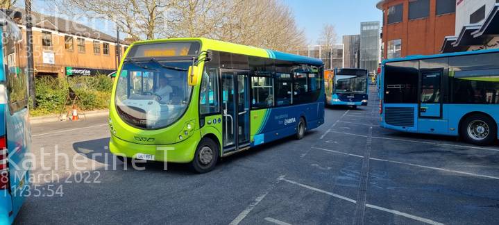 Image of Arriva Beds & Bucks vehicle 2325. Taken by Katherine T at 11:35:54 on 2022.03.08