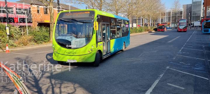 Image of Arriva Beds & Bucks vehicle 2327. Taken by Katherine T at 11:37:51 on 2022.03.08