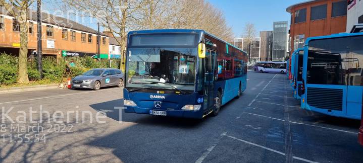Image of Arriva Beds & Bucks vehicle 3923. Taken by Katherine T at 11:55:54 on 2022.03.08