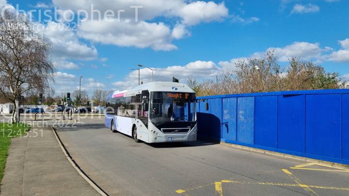 Image of First Berkshire & The Thames Valley vehicle 69928. Taken by Katherine T at 12:45:51 on 2022.03.18