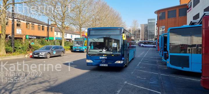 Image of Arriva Beds & Bucks vehicle 3923. Taken by Katherine T at 11:55:54 on 2022.03.08