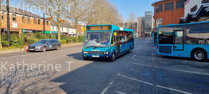 Image of Arriva Beds & Bucks vehicle 2401. Taken by Katherine T at 12:00:24 on 2022.03.08