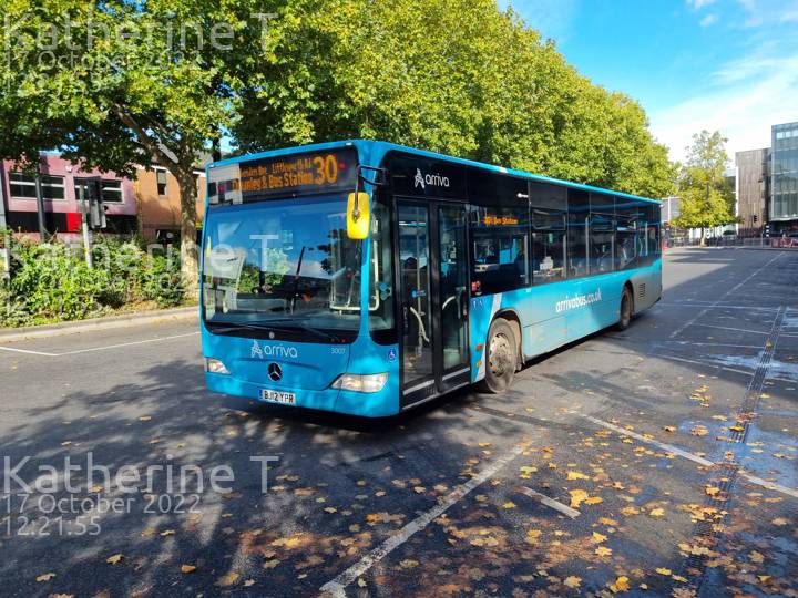 Image of Arriva Beds & Bucks vehicle 3007. Taken by Katherine T at 12:21:55 on 2022.10.17