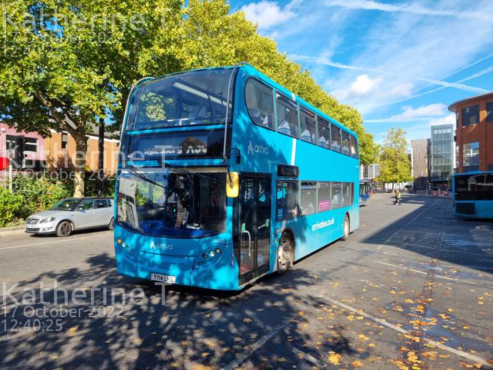 Image of Arriva Beds & Bucks vehicle 4400. Taken by Katherine T at 12:40:25 on 2022.10.17