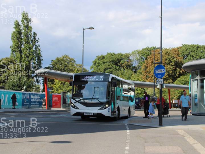 Image of ASD Coaches vehicle ASD221. Taken by Sam B at 13:33:13 on 2022.08.30