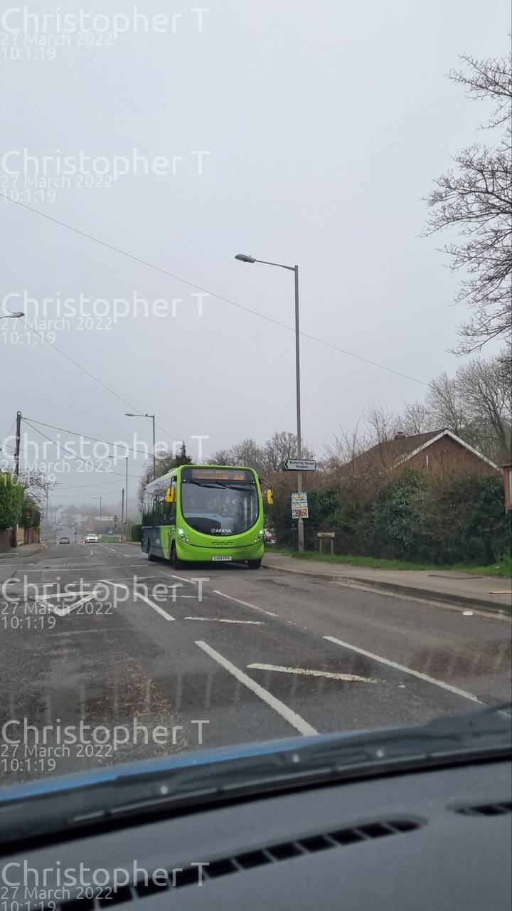 Image of Arriva Beds & Bucks vehicle 2327. Taken by Katherine T at 10:01:19 on 2022.03.27