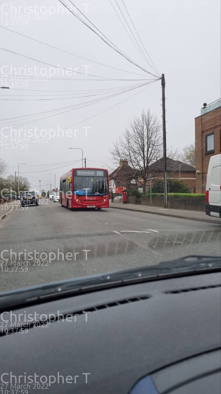 Image of London Sovereign vehicle DE20165. Taken by Katherine T at 10:37:59 on 2022.03.27