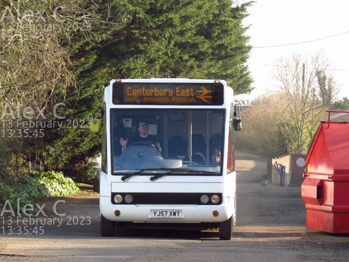 Image of YMS Travel - General Vehicles vehicle YJ57XWT. Taken by Alex C at 13:35:45 on 2023.02.13