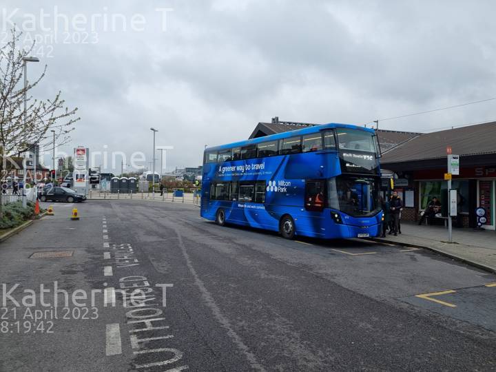 Image of Thames Travel vehicle 692. Taken by Katherine T at 08:19:42 on 2023.04.21