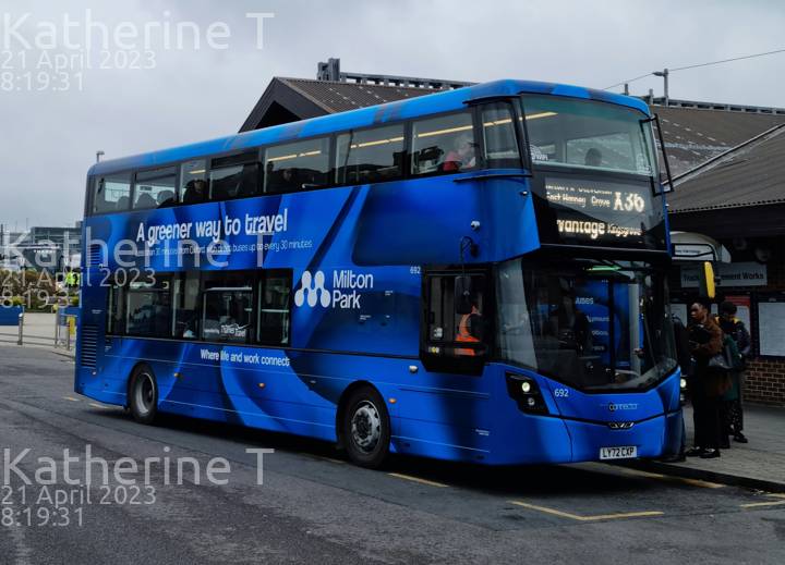 Image of Thames Travel vehicle 692. Taken by Katherine T at 08:19:31 on 2023.04.21