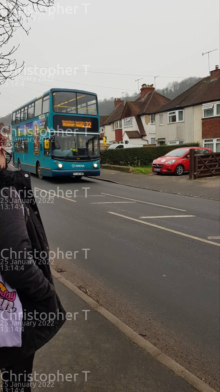 Image of Arriva Beds & Bucks vehicle 6000. Taken by Katherine T at 13:14:04 on 2022.01.25