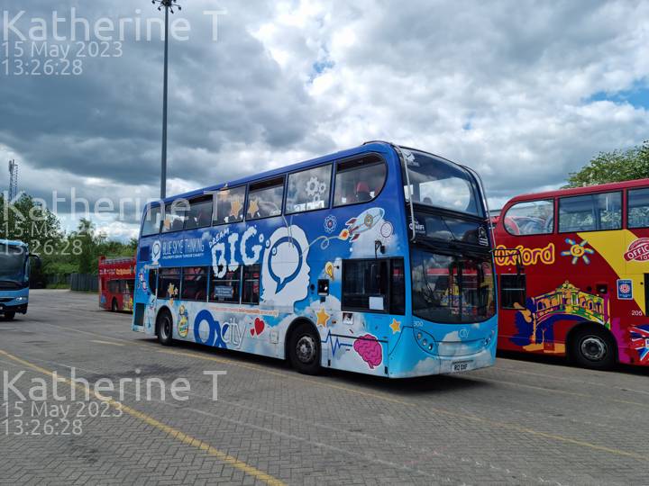 Image of Oxford Bus Company vehicle 300. Taken by Katherine T at 13:26:28 on 2023.05.15