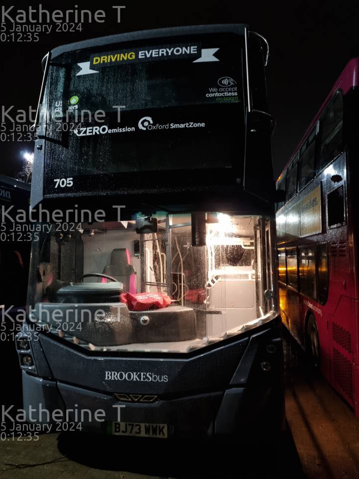 Image of Oxford Bus Company vehicle 705. Taken by Katherine T at 00:12:35 on 2024.01.05