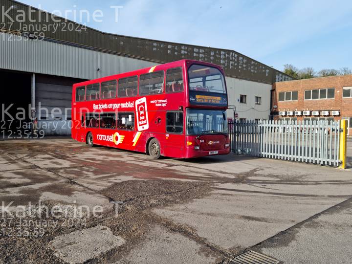 Image of Carousel Buses vehicle 242. Taken by Katherine T at 12:35:59 on 2024.01.27