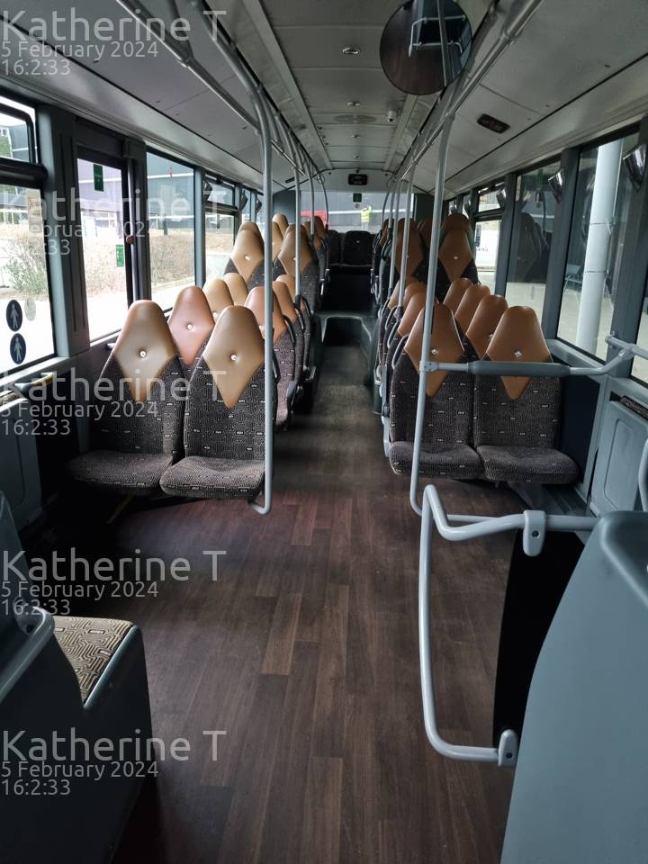 Image of Carousel Buses vehicle 889. Taken by Katherine T at 16:02:33 on 2024.02.05