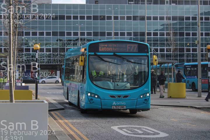 Image of Arriva Beds & Bucks vehicle 3963. Taken by Sam B at 14:39:00 on 2024.02.19