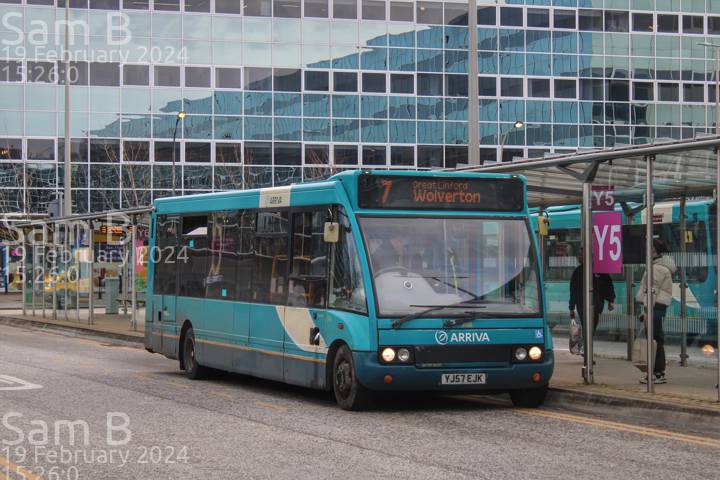 Image of Arriva Beds & Bucks vehicle 2488. Taken by Sam B at 15:26:00 on 2024.02.19
