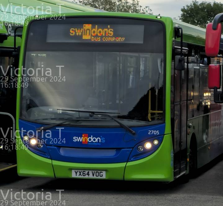 Image of Swindon’s Bus Company vehicle 2705. Taken by Victoria T at 16:18:49 on 2024.09.29